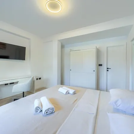Apartman Highland - Unit 3 & 5 Split